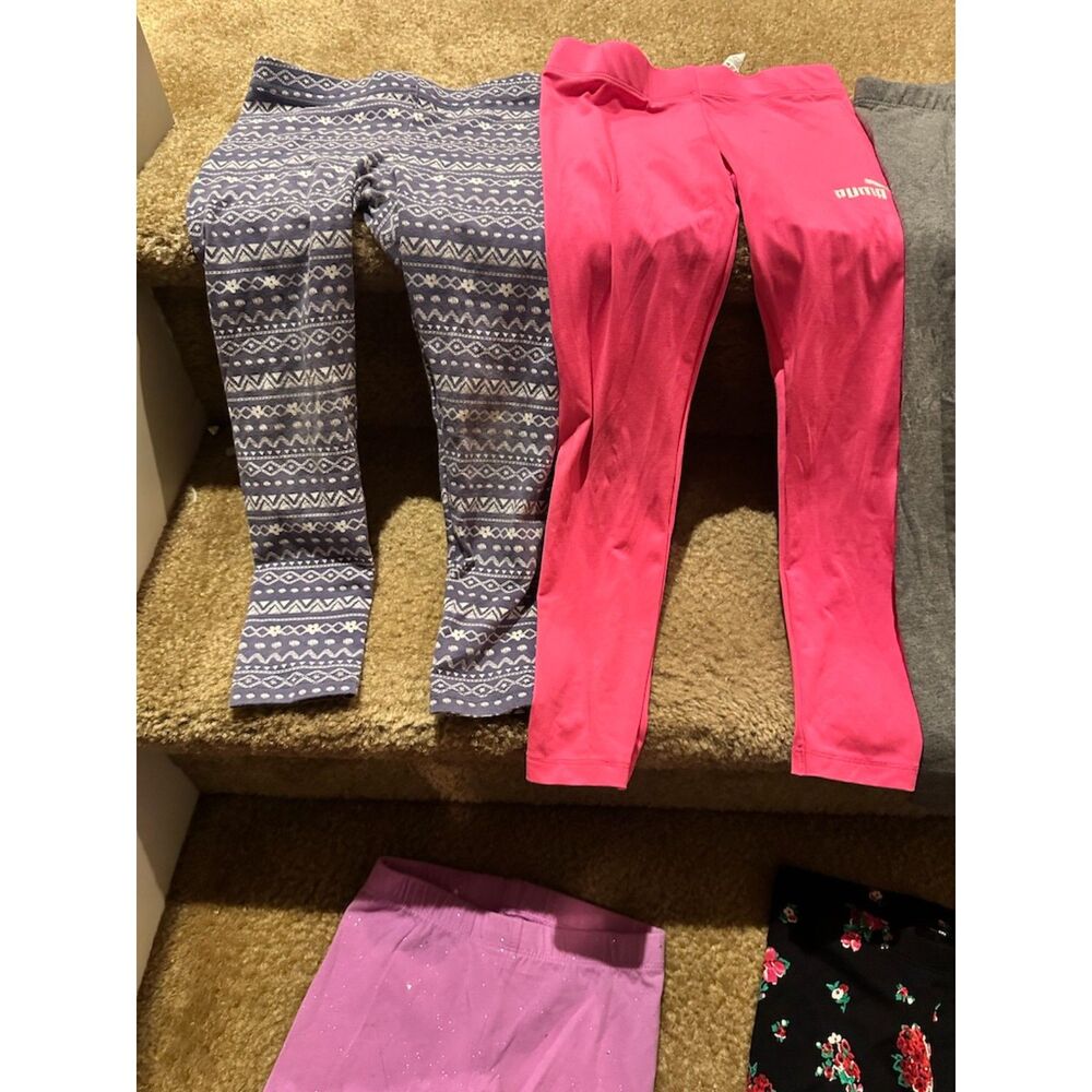 Lot of Girl Leggings - Size 5T - Picture 7 of 8